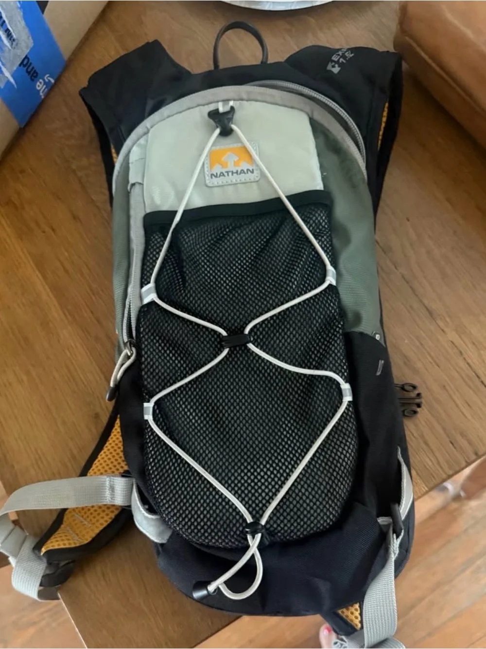 Natan Lightweight Hydration Pack Backpack - Black & Gray